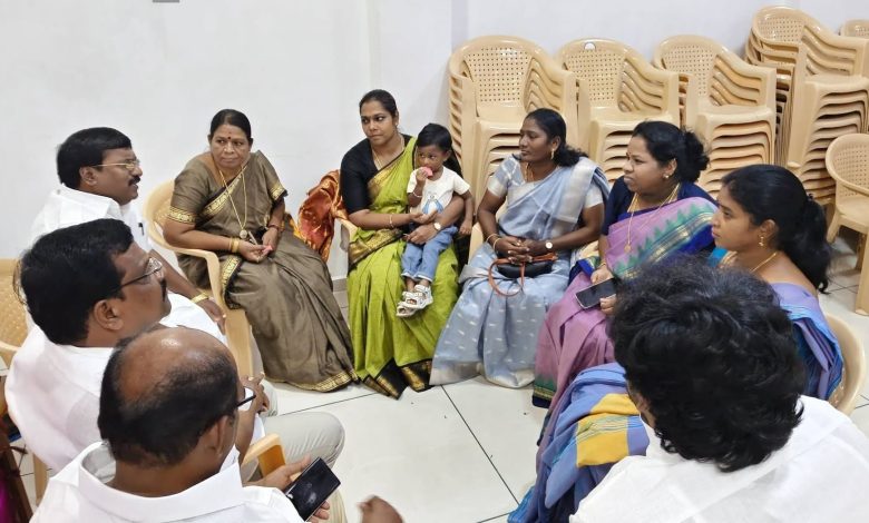 புதுச்சேரி திமுக மகளிர் அணி சார்பில் மருத்துவ முகாம்: மாநில அமைப்பாளர் இரா.சிவா தலைமையில்