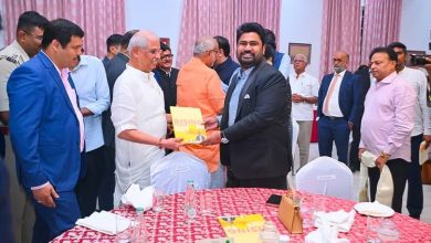 தமிழக ஆளுநர் ராஜேந்திர விஸ்வநாத் அர்லேகரைச் சந்தித்தார் ஜோஸ் சார்லஸ் மார்ட்டின்