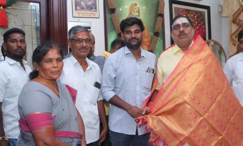 உள்துறை அமைச்சராக பொறுப்பேற்ற நமச்சிவாயம்: முன்னாள் எம்.எல்.ஏ விஜயவேணி வெங்கடேசன் நேரில் வ