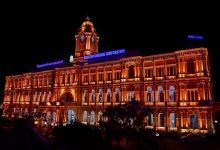 சென்னை தினத்தை முன்னிட்டு ஜொலிக்கும் ரிப்பன் மாளிகை: வண்ணமயமாக மாறிய வரலாற்றுச் சின்னம்