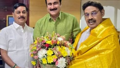 டி.ஆர்.பச்சமுத்துவின் 88-வது பிறந்தநாள்: அன்புமணி ராமதாஸ் நேரில் சந்தித்து வாழ்த்து