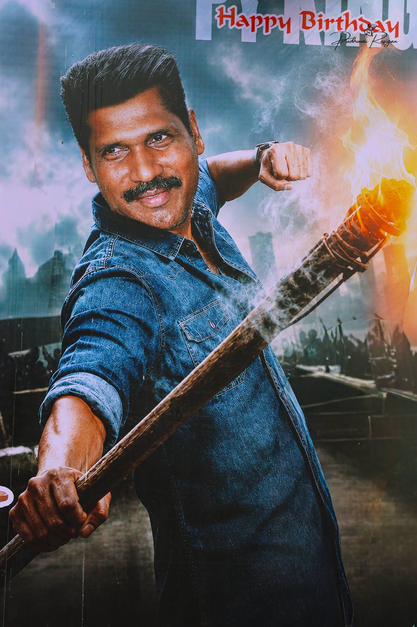 முதல்வர் ரங்கசாமி பிறந்தநாளையொட்டி வெளியிடப்பட்ட ரசிகர் விளம்பரப் பலகை