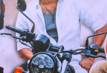 முதல்வர் ரங்கசாமி பிறந்தநாளையொட்டி வெளியிடப்பட்ட ரசிகர் விளம்பரப் பலகை
