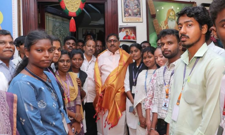 அஷ்டலட்சுமி இளைஞர் பரிமாற்றுத் திட்டம் மாணவர்கள்