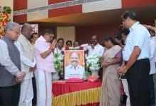 ஜிப்மர் ஓபிசி நலச் சங்க நிறுவனர் மறைந்த பி. தமிழ்வாணன் திருவுருவப் படத்தை திறந்து வைத்த அமைச்சர் ஆ. நமச்சிவாயம்