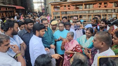 திருவண்ணாமலை அண்ணாமலையார் கோயிலில் அறநிலையத்துறை அமைச்சர் ரமேஷ் நேரில் ஆய்வு மேற்கொண்டார்.