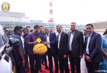தமிழ்நாடு முதலமைச்சர் ச. ஜோசப் விஜய் செயின்ட்-கோபைன் தொழிற்சாலையை ஆய்வு செய்கிறார்