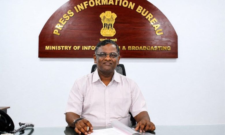 பத்திரிகை தகவல் அலுவலக கூடுதல் தலைமை இயக்குநராக ஜே. காமராஜ் பொறுப்பேற்பு! (படம் 2)
