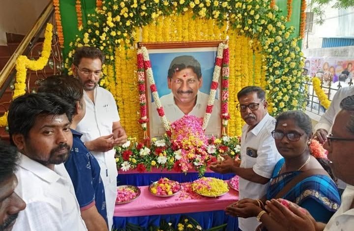 மறைந்த முன்னாள் மணக்குள விநாயகர் கல்வி குழுமத்தின் தலைவர் திரு. கேசவன் அவர்களின் நினைவு தி