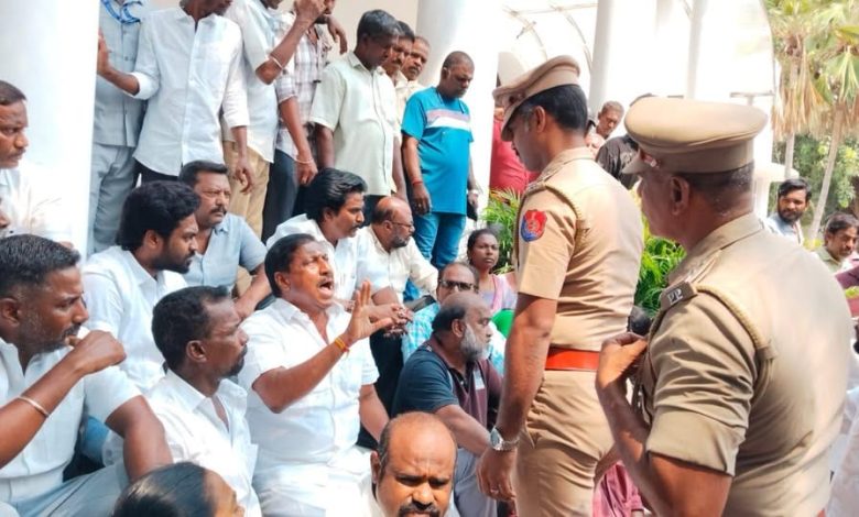 புதுச்சேரி: புதுச்சேரி நகரப் பகுதியில் லிப்ட் கேட்ட பெண்ணை பாலியல் பலாத்காரம் செய்த கொடூர