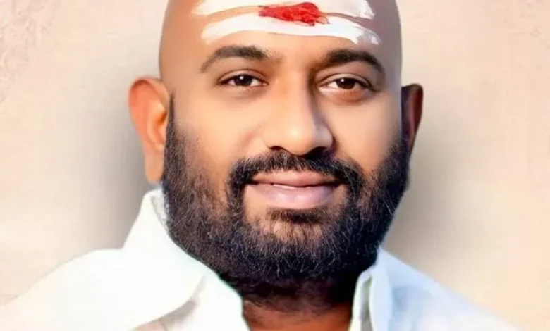ravicoumar