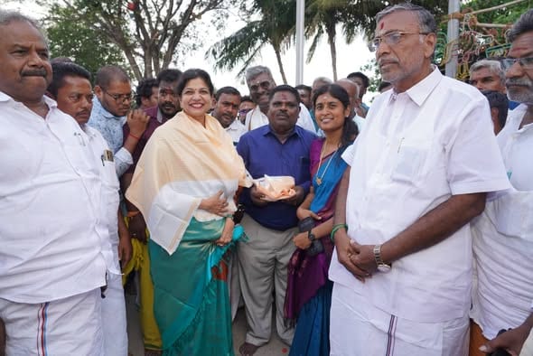 Sowmiya Anbumani