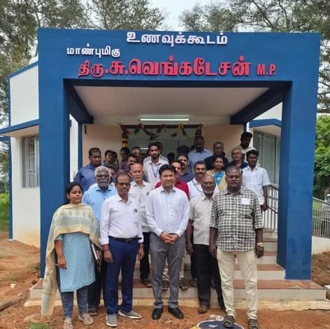 மேலூர் அரசு கலைக் கல்லூரி மாணவர்களின் பல ஆண்டு கால கோரிக்கை இன்று நிறைவேற்றப்பட்டது.