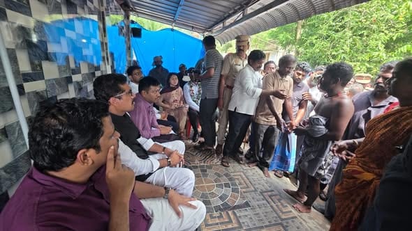 #காரைக்காலில் பழங்குடியின மக்கள் வாழும் பகுதிகளில் தேசிய பழங்குடியினர் ஆணைய உறுப்பினர் கள