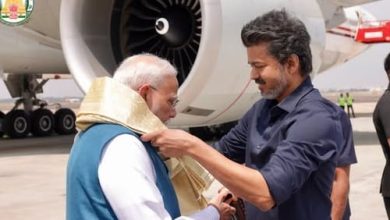 சென்னை மெட்ரோ ரயில் சேவை தொடக்கம்: பிரதமர் நரேந்திர மோடியை நேரில் வரவேற்றார் முதலமைச்சர் விஜய்!
