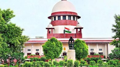 அமைதியான முறையில் போராடுவோரை சட்டவிரோதமாக தடுத்து நிறுத்தக் கூடாது: உச்ச நீதிமன்றம் அதிரடி உத்தரவு