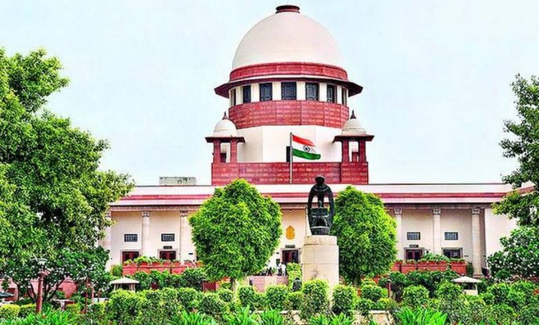 அமைதியான முறையில் போராடுவோரை சட்டவிரோதமாக தடுத்து நிறுத்தக் கூடாது: உச்ச நீதிமன்றம் அதிரடி உத்தரவு