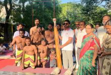 விழுப்புரத்தில் மாற்றுத்திறனாளி மல்லர்கம்ப வீரர்களுக்கு விளையாட்டு உபகரணங்கள்: மாவட்ட ஆட்சியர் நேரில் வழங்கி வாழ்த்து!